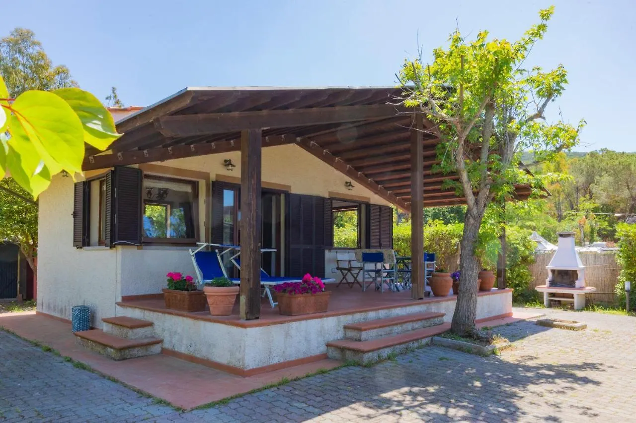 Holiday home Helloelba Villino Michela Villa Lacona Italy